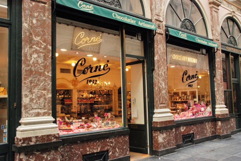 chocolaterie-BELGENTIER-min_chocolate_chocolaterie_shop_luxury_chic_gallery_brussels_belgium-558146